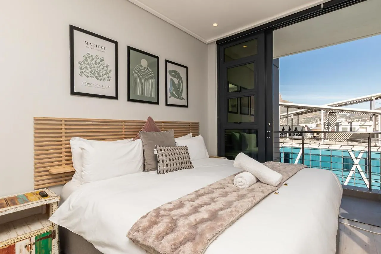 Modern Sanctuary In The Heart Of Cbd W Pool, Outdoor Gym Daire Cape Town 0*,
